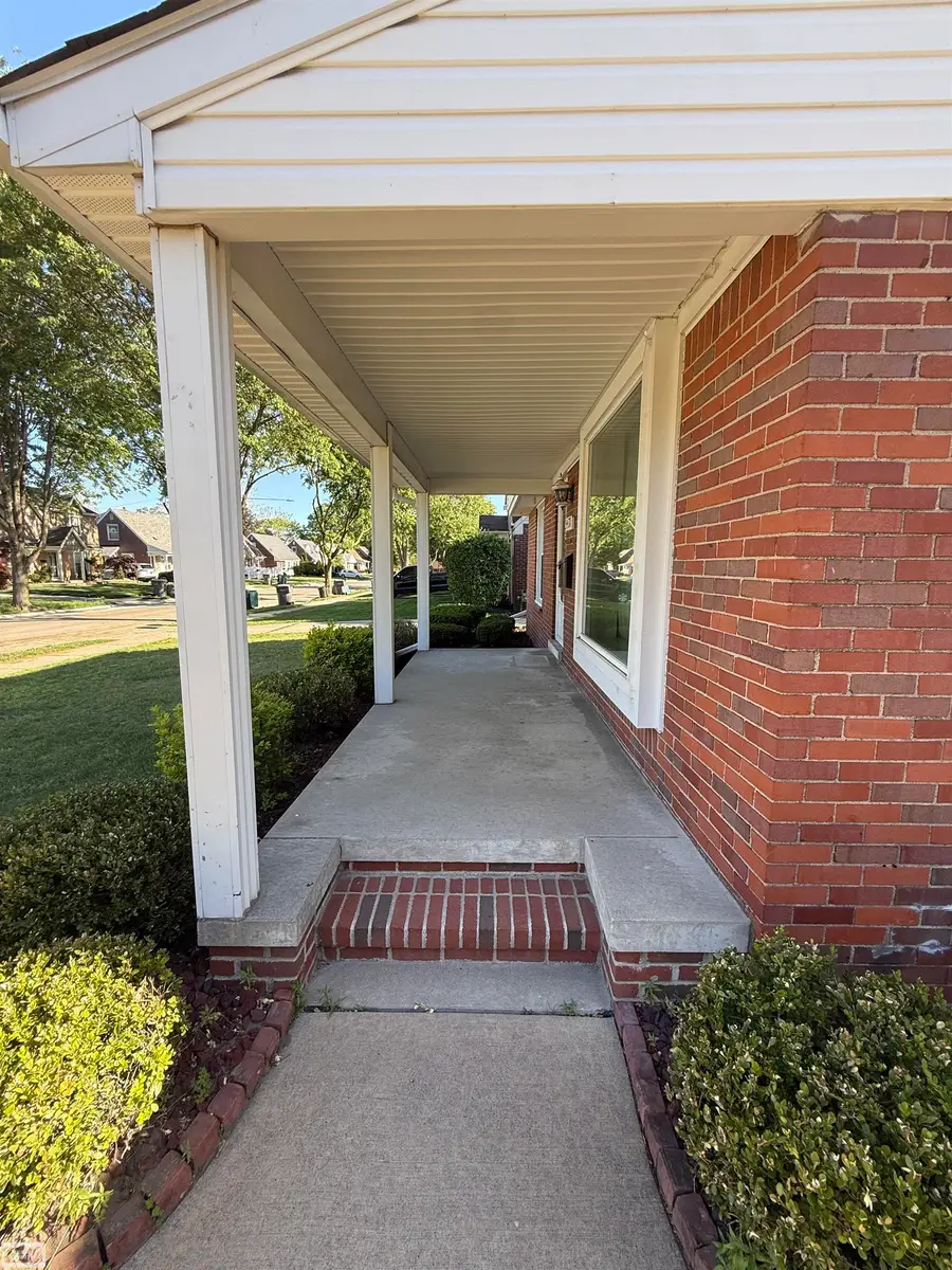 3437 Cornell ST, Dearborn, MI 48124 - #2
