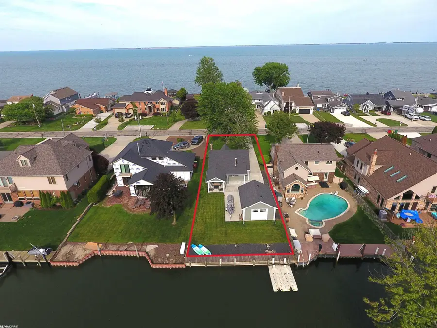 37915 Lakeshore DR, Harrison Township, MI 48045 - #3