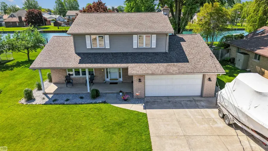 7253 Flamingo RD, Algonac, MI 48001 - #2