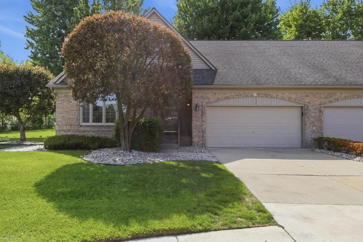 47153 W Mission Valley DR, Macomb, MI 48042 - #1