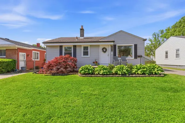 22810 Maxine, StClairShores, MI 48080