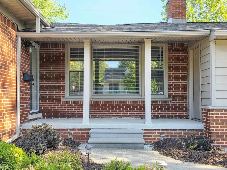 264 Phillips Avenue, Clawson, MI 48017 - #3