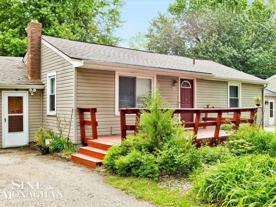 1471 S Packard  AVE, Burton, MI 48509 - #3