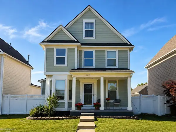 32239 E Cranston ST, NewHaven, MI 48048