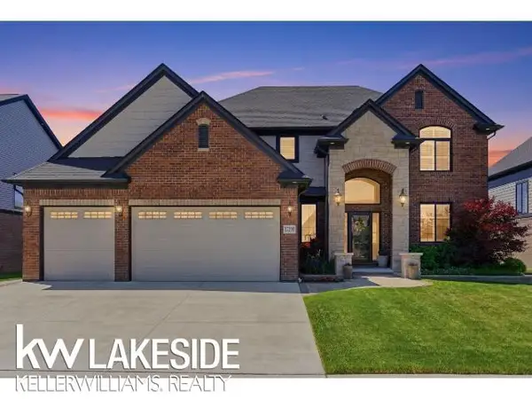 17206 Crittenden DR, Macomb, MI 48044