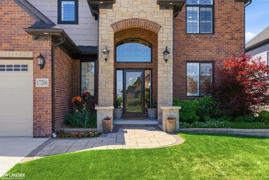 17206 Crittenden DR, Macomb, MI 48044 - #2