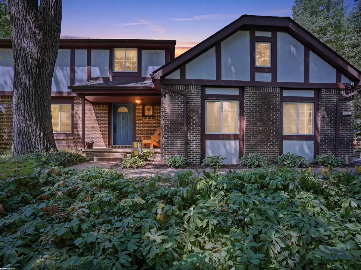 23011 Gill Rd RD, Farmington, MI 48335 - #1