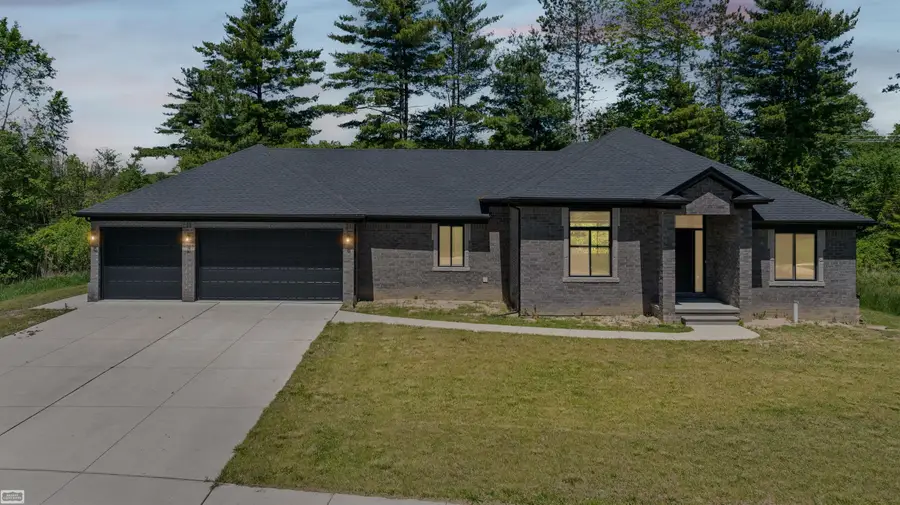 3702 N Athanasia WAY, Fort Gratiot, MI 48059 - #2