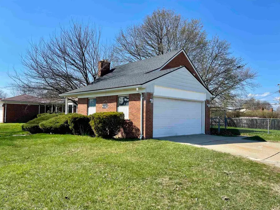12531 Common RD, Warren, MI 48093 - #2