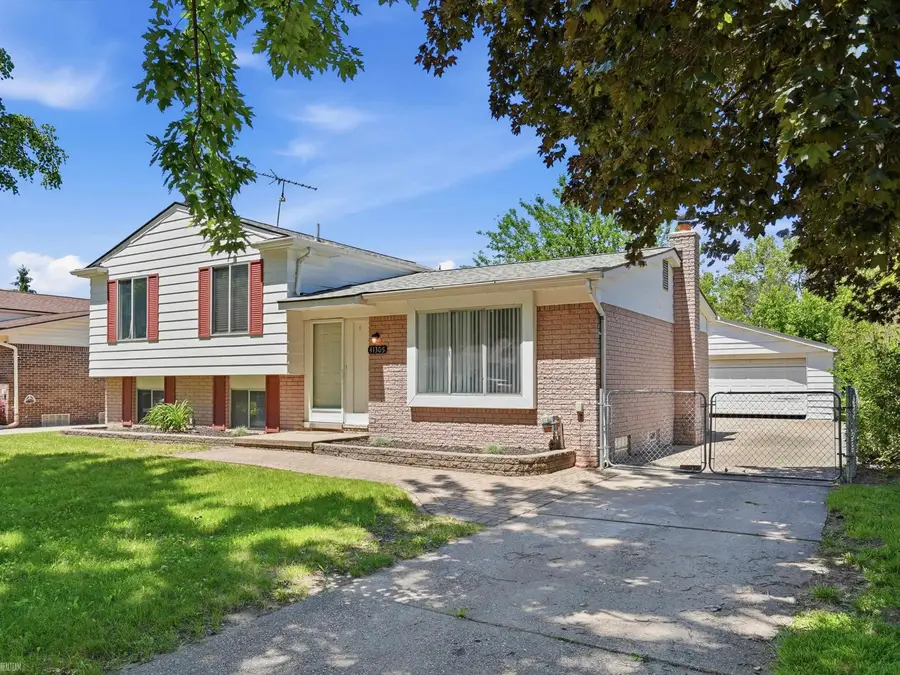 41305 N Central DR, Sterling Heights, MI 48313 - #3