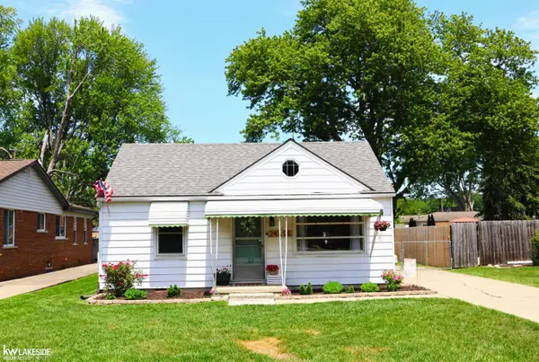 24695 Trombley ST, HarrisonTownship, MI 48045