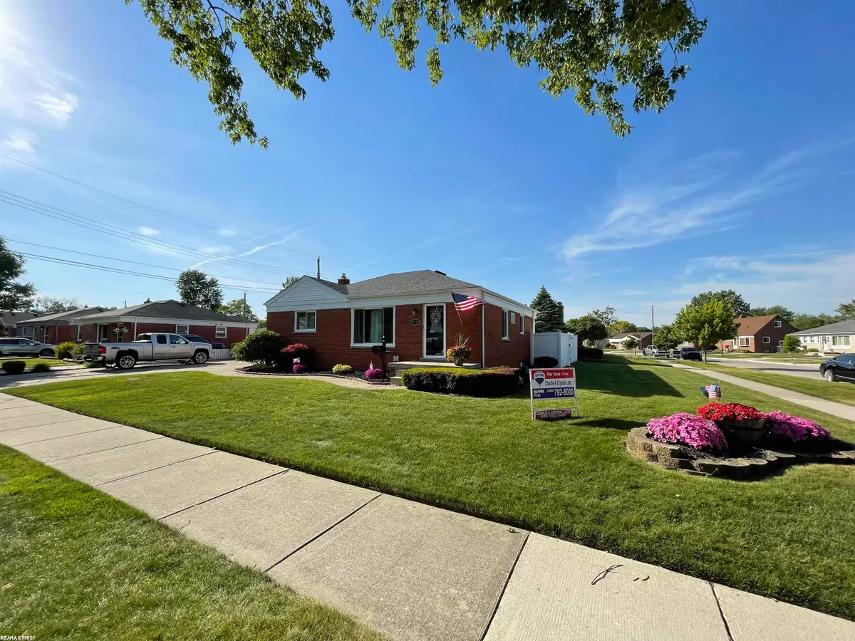 22225 Love ST, Saint Clair Shores, MI 48082 - #1