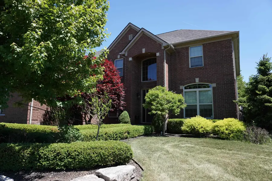 3526 Hawthorn CT, Oakland, MI 48363 - #2