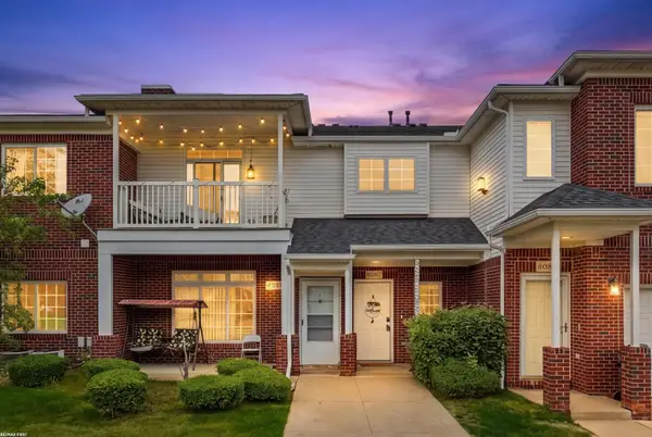5687 Acorn LN, SterlingHeights, MI 48314