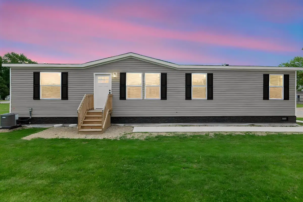 7197 Mapleview CIR, Brown City, MI 48416 - #1