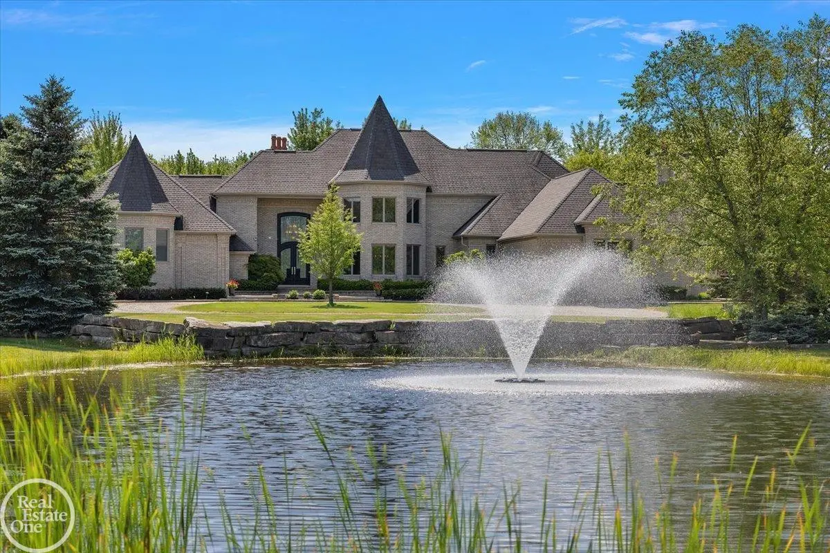61391 Indian Trail RD, Ray, MI 48096 - #1