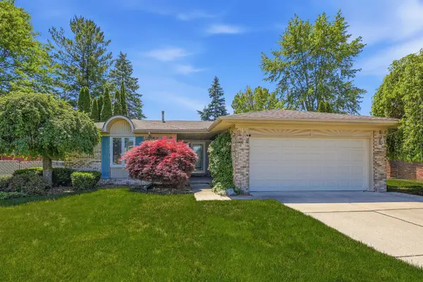 19688 Rich NONE, ClintonTownship, MI 48038