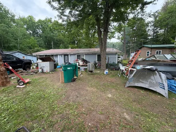 4850 Highland CT, Harrison, MI 48625