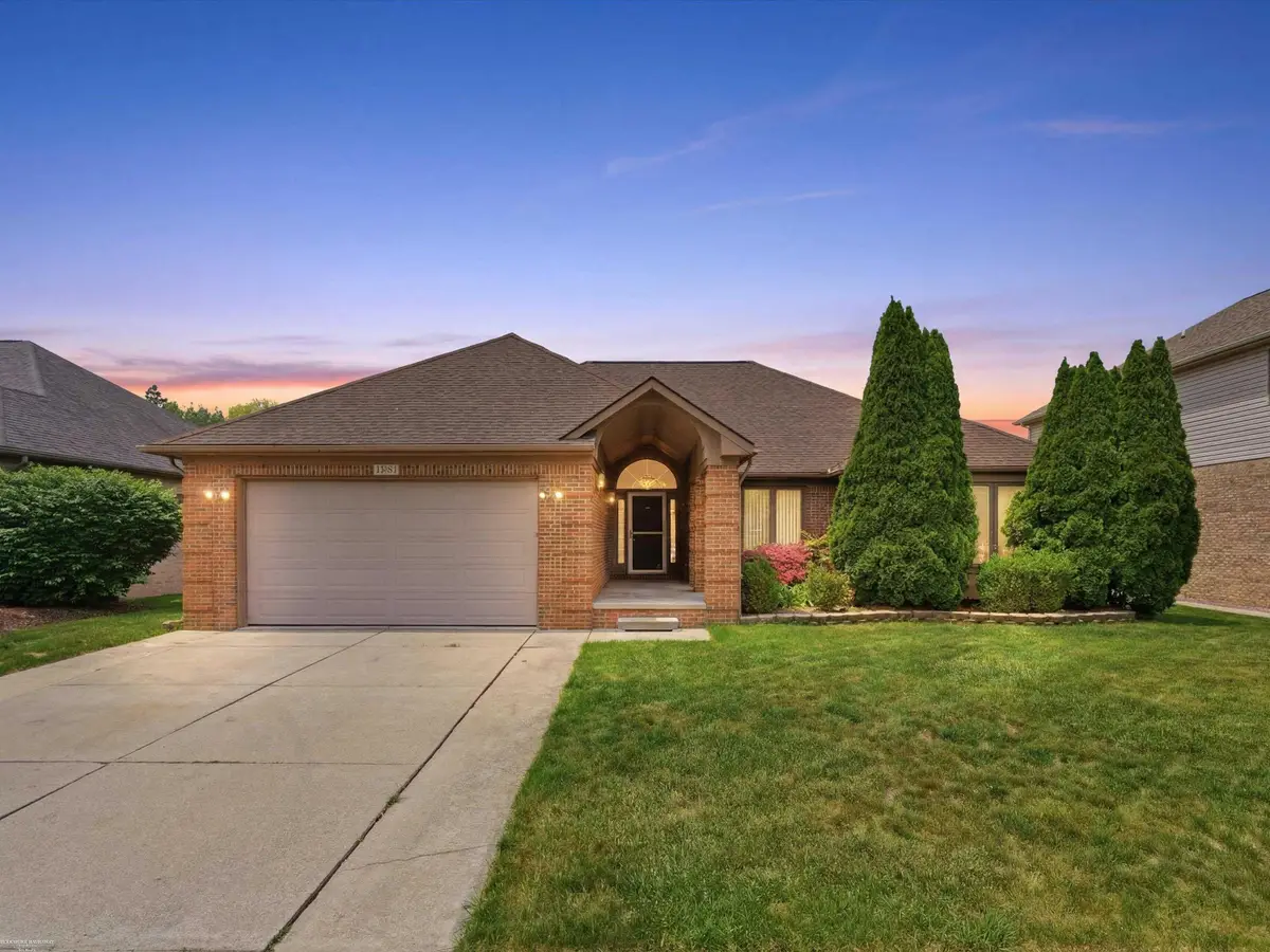 41891 Clinton Pines DR, Clinton Township, MI 48038 - #1
