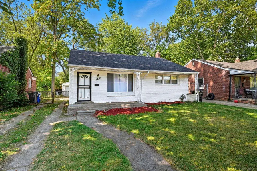 19947 Heyden ST, Detroit, MI 48219 - #2