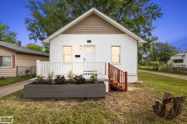 11259 Chapp AVE, Warren, MI 48089