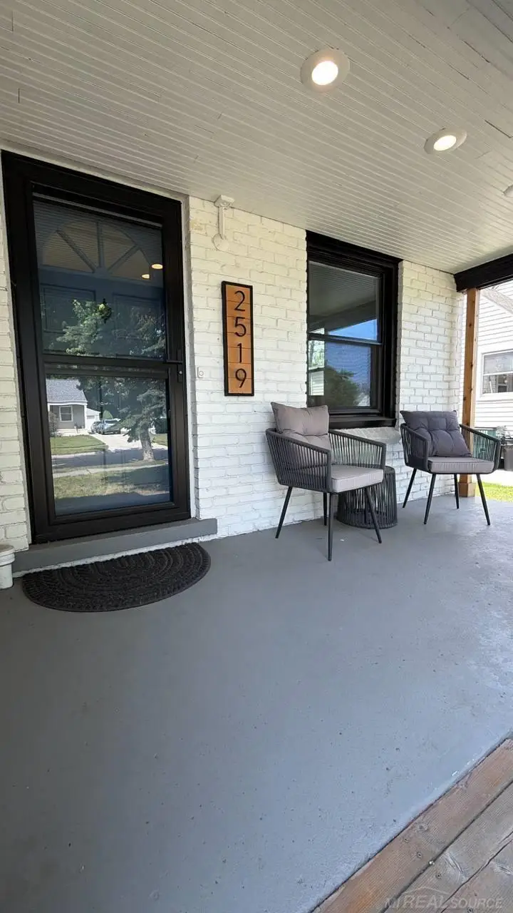 2519 Phillips AVE, Berkley, MI 48072 - #3