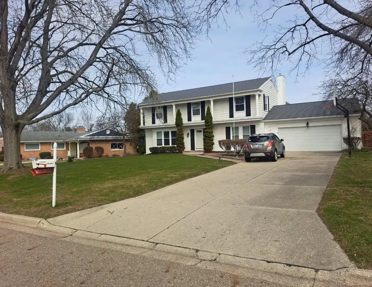 4312 Appletree LN, Lansing, MI 48917 - #1
