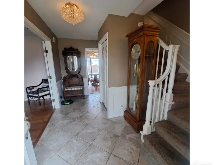 4312 Appletree LN, Lansing, MI 48917 - #2
