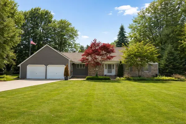 37953 Elmite ST, HarrisonTownship, MI 48045
