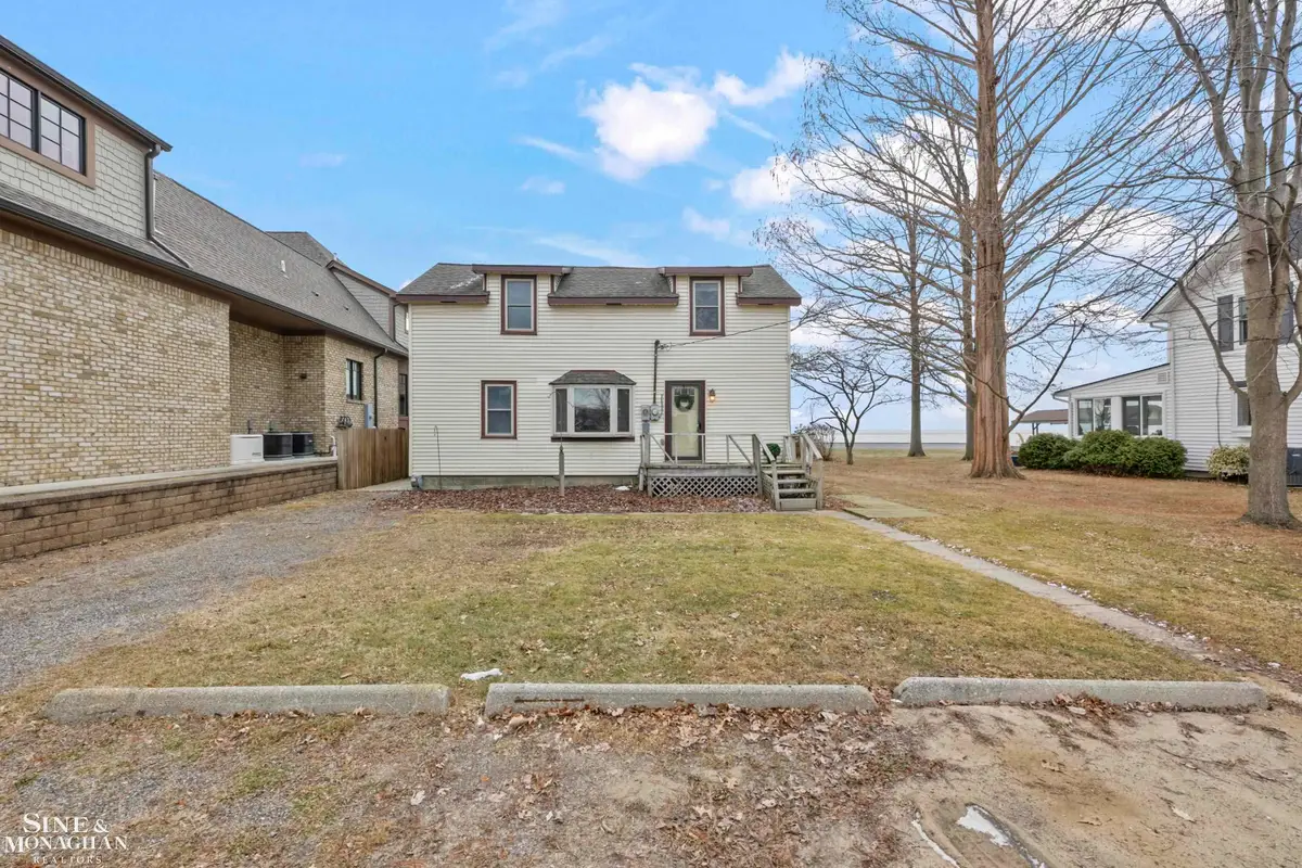 34590 Jefferson AVE, Harrison Township, MI 48045 - #1