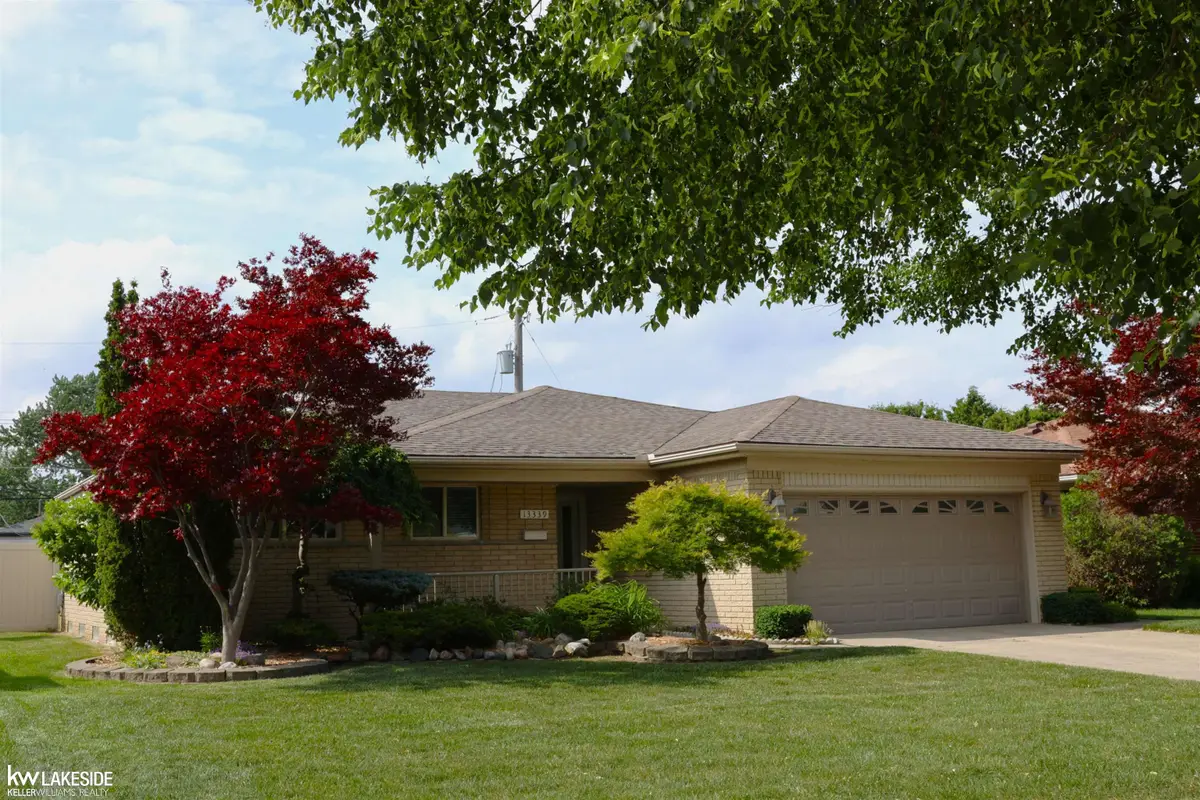 13339 Roxbury DR, Sterling Heights, MI 48312 - #1