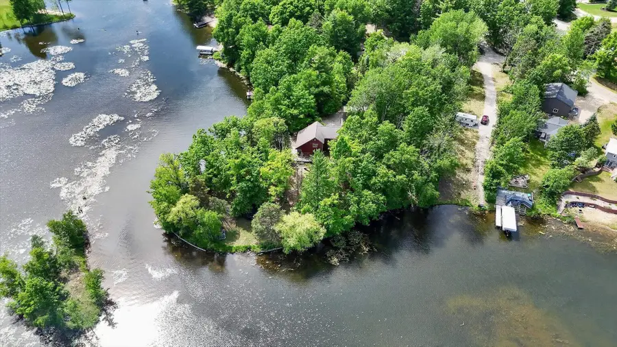 4412 Glasbury CT, Gladwin, MI 48624 - #3