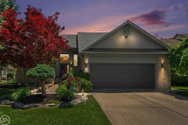 48710 Lafayette DR, Macomb, MI 48044