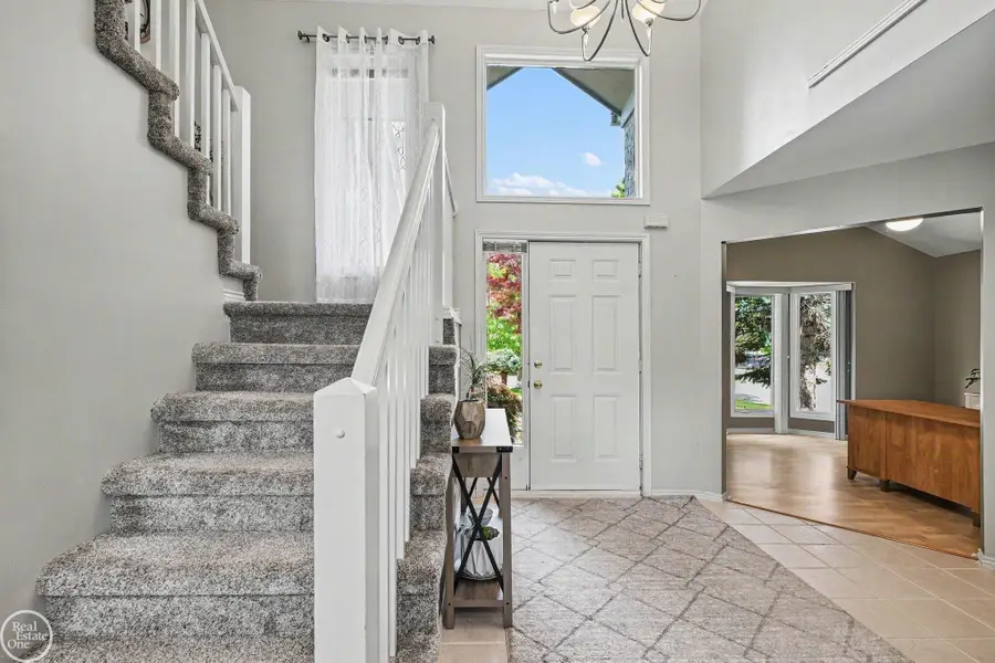 48710 Lafayette DR, Macomb, MI 48044 - #3