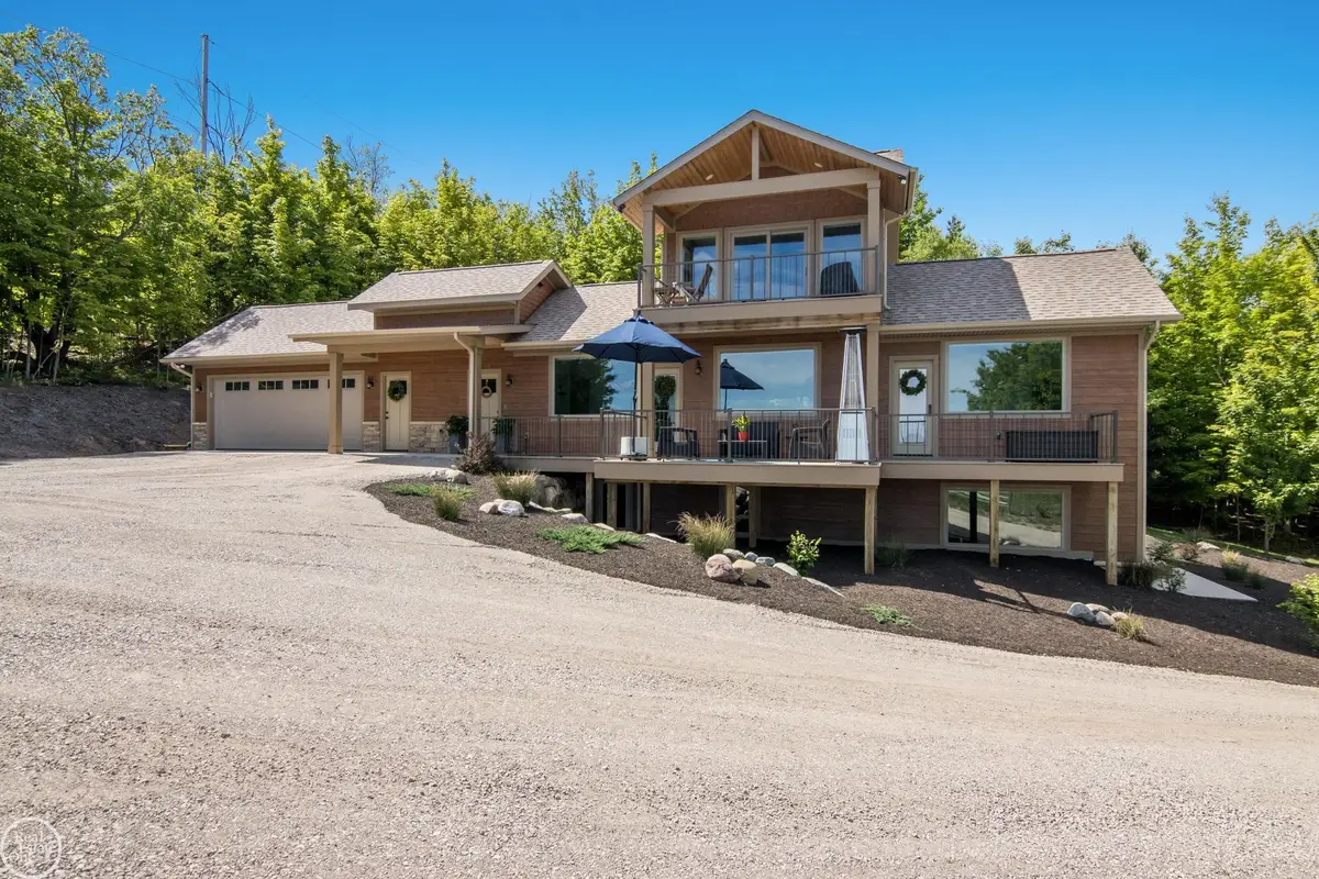 525 High Pines TRL, Boyne City, MI 49712 - #1