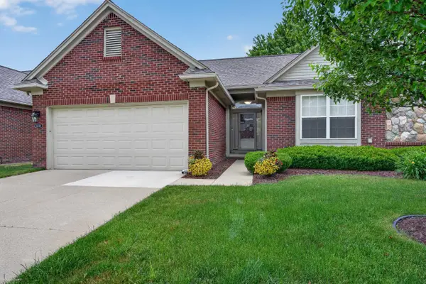 52688 Sable  DR, Macomb, MI 48042