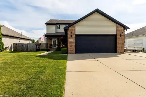 24444 KOLLEEN, ClintonTownship, MI 48035