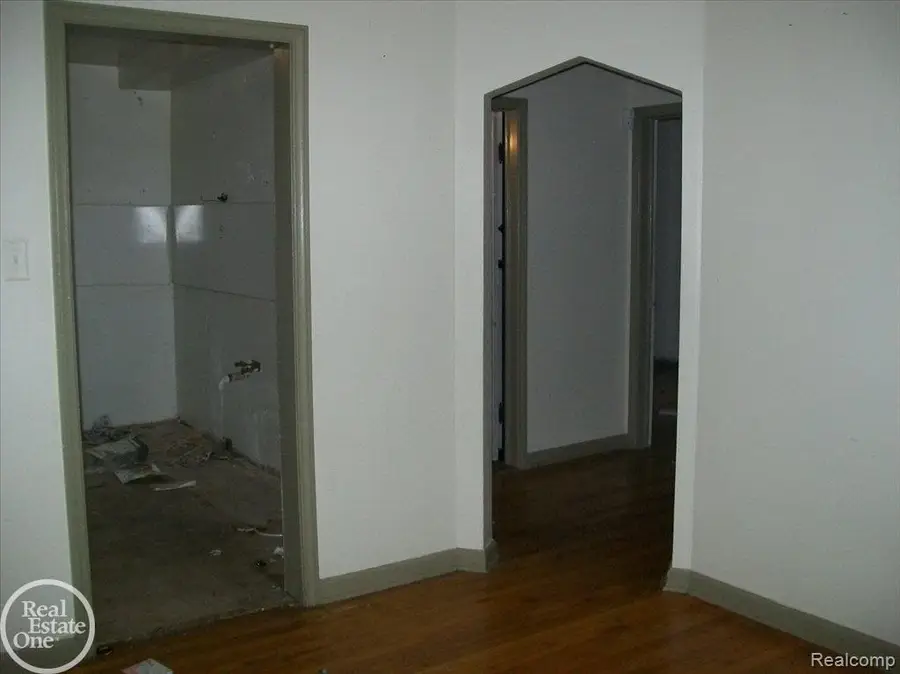 14166 Mettetal ST, Detroit, MI 48227 - #3