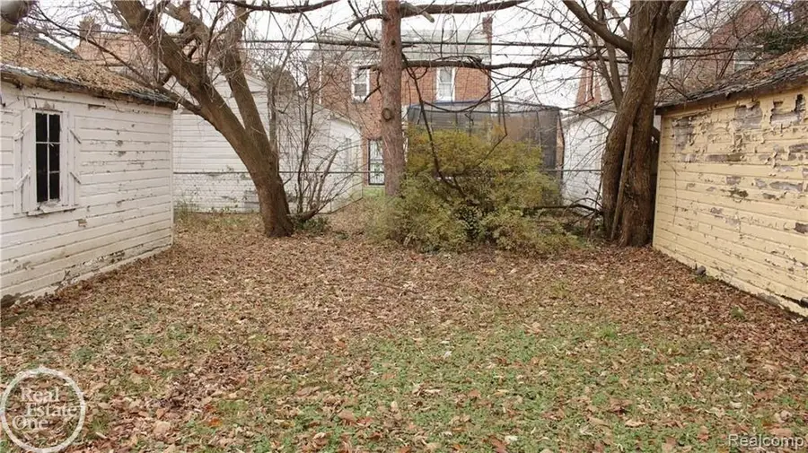16735 Oakfield ST, Detroit, MI 48235 - #2