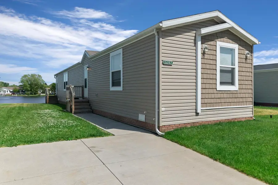 6287 Square Lake DR, Kimball, MI 48074 - #2