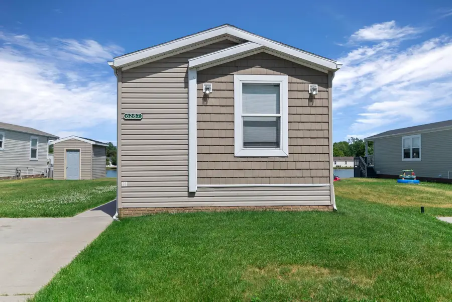 6287 Square Lake DR, Kimball, MI 48074 - #3