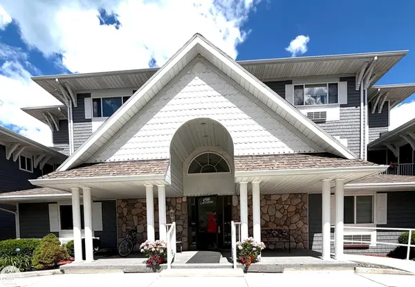 4500 Lakeshore RD, FortGratiot, MI 48059