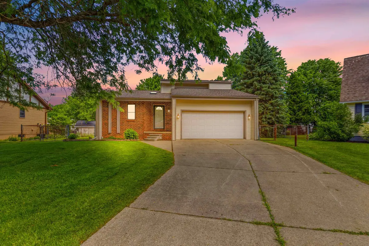 514 Rochelle CT, East China, MI 48054 - #1