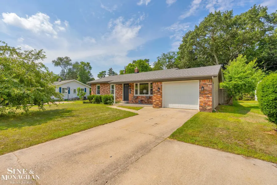 2849 20th AVE, Port Huron, MI 48060 - #3