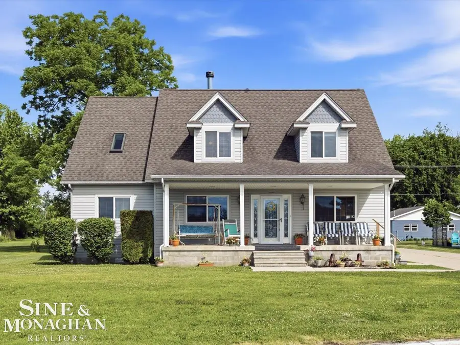 2300 S Channel DR, Harsens Island, MI 48028 - #3