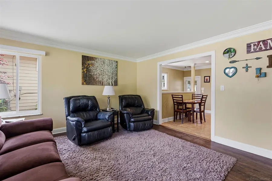 68435 Oak ST, Richmond, MI 48062 - #3