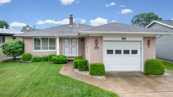 35758 Bal Clair ST, NewBaltimore, MI 48047