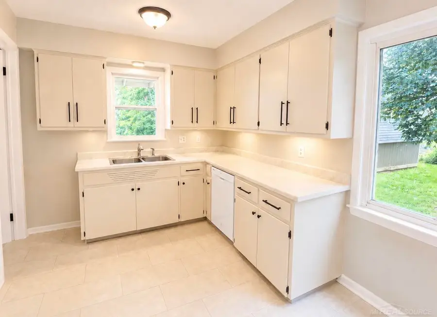 3001 Brandon ST, Flint, MI 48503 - #3