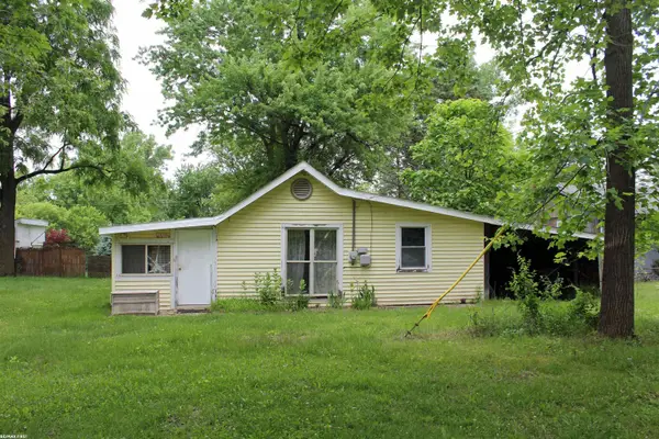 4954 Whipple Lake Rd ST, Clarkston, MI 48348
