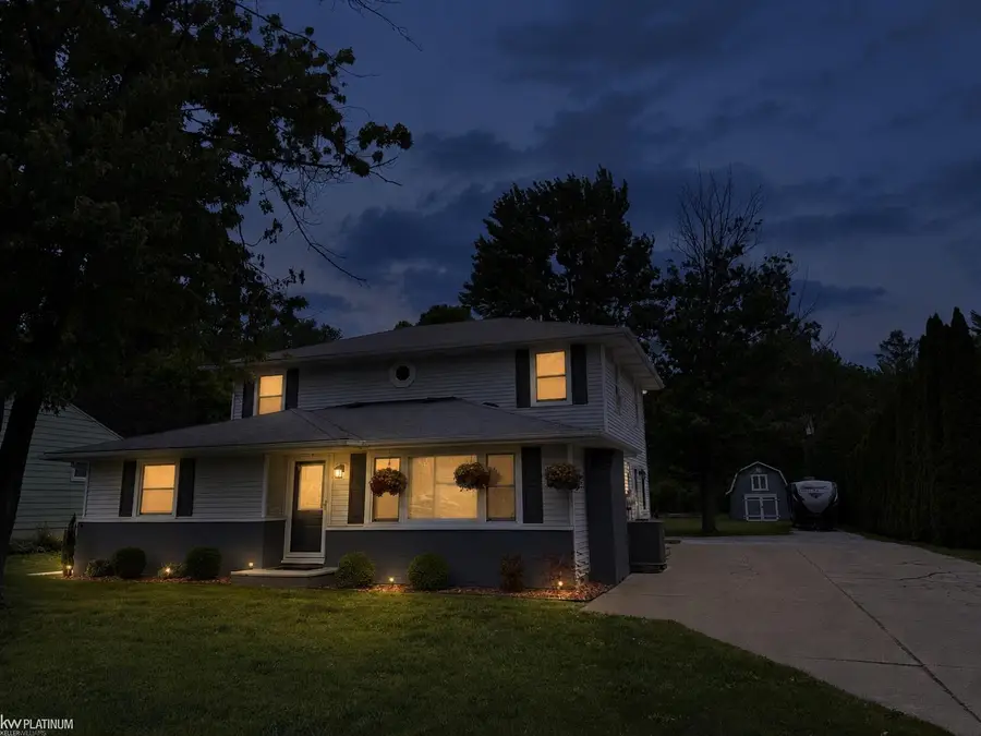 481 Michigan AVE, Marysville, MI 48040 - #2